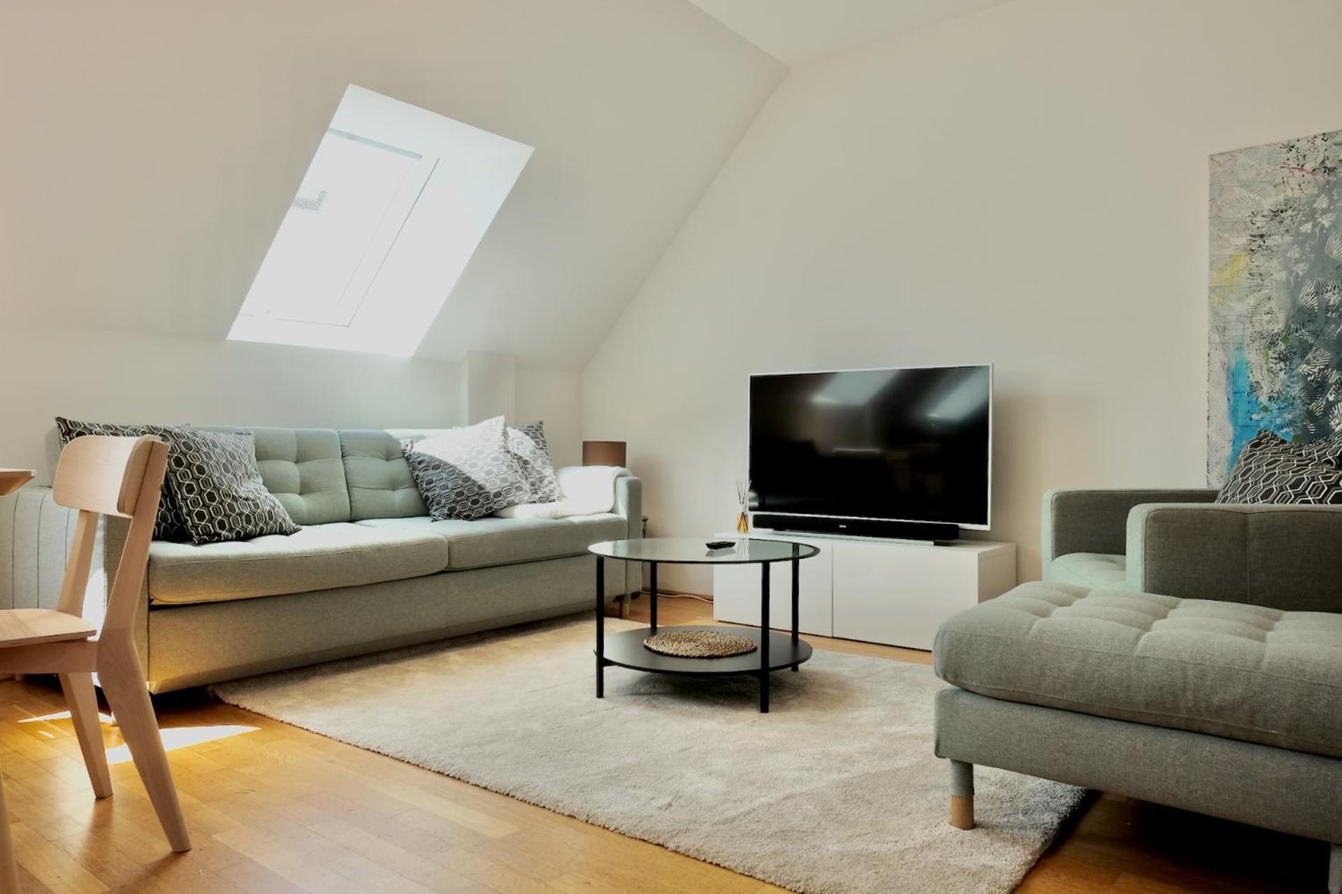 Triple A Apartments Виена Екстериор снимка